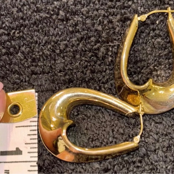 14k Yellow Gold Swirl Hoop Wave Twist Hollow Earrings 1  1/2 In - Picture 4 of 11